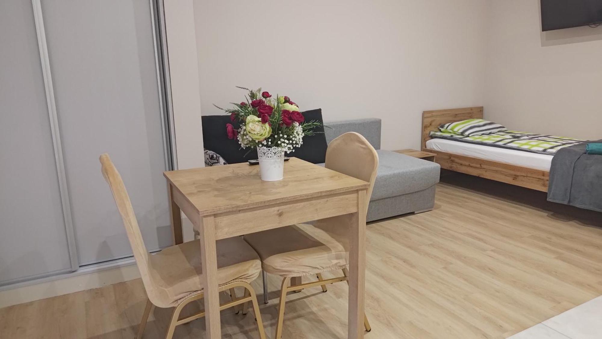 Apartamenty Stara Piekarnia Slawatycze Экстерьер фото